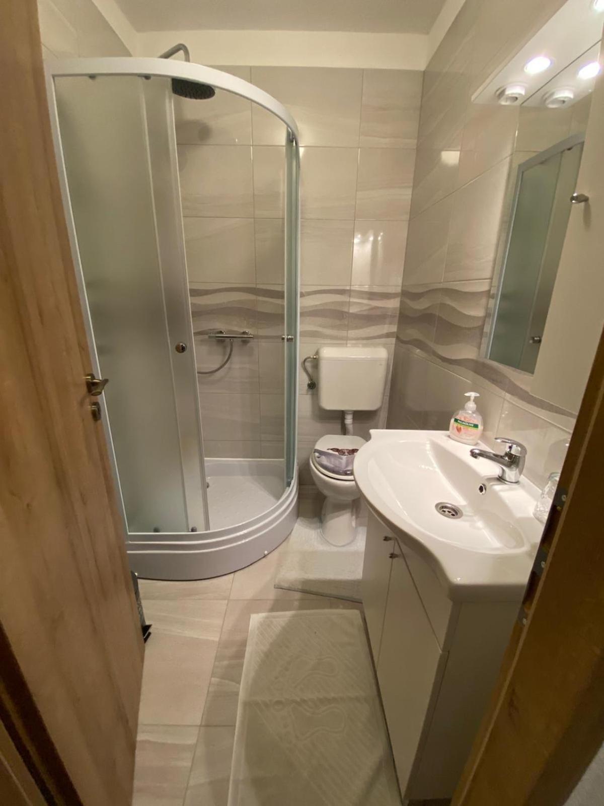 Apartman Kremen Kuterevo Ngoại thất bức ảnh