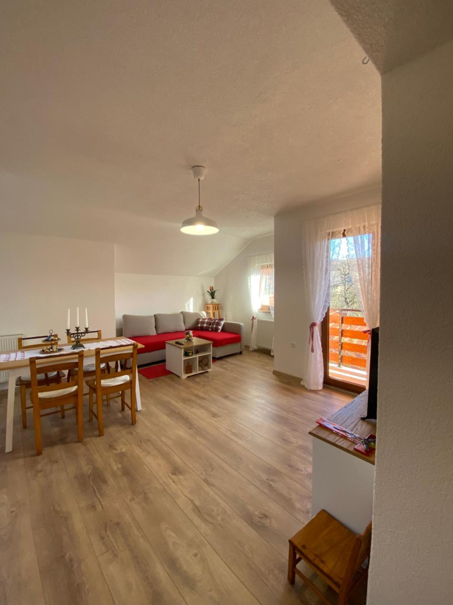 Apartman Kremen Kuterevo Ngoại thất bức ảnh