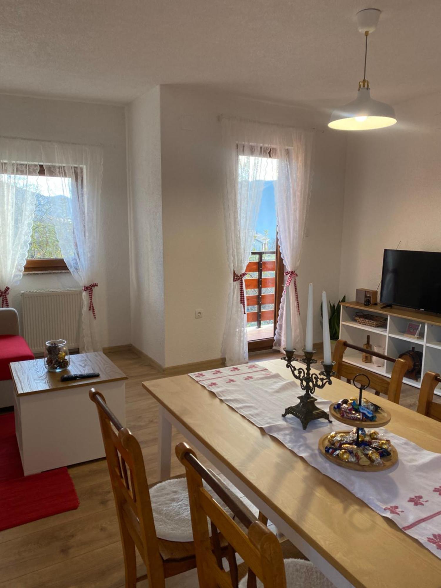 Apartman Kremen Kuterevo Ngoại thất bức ảnh