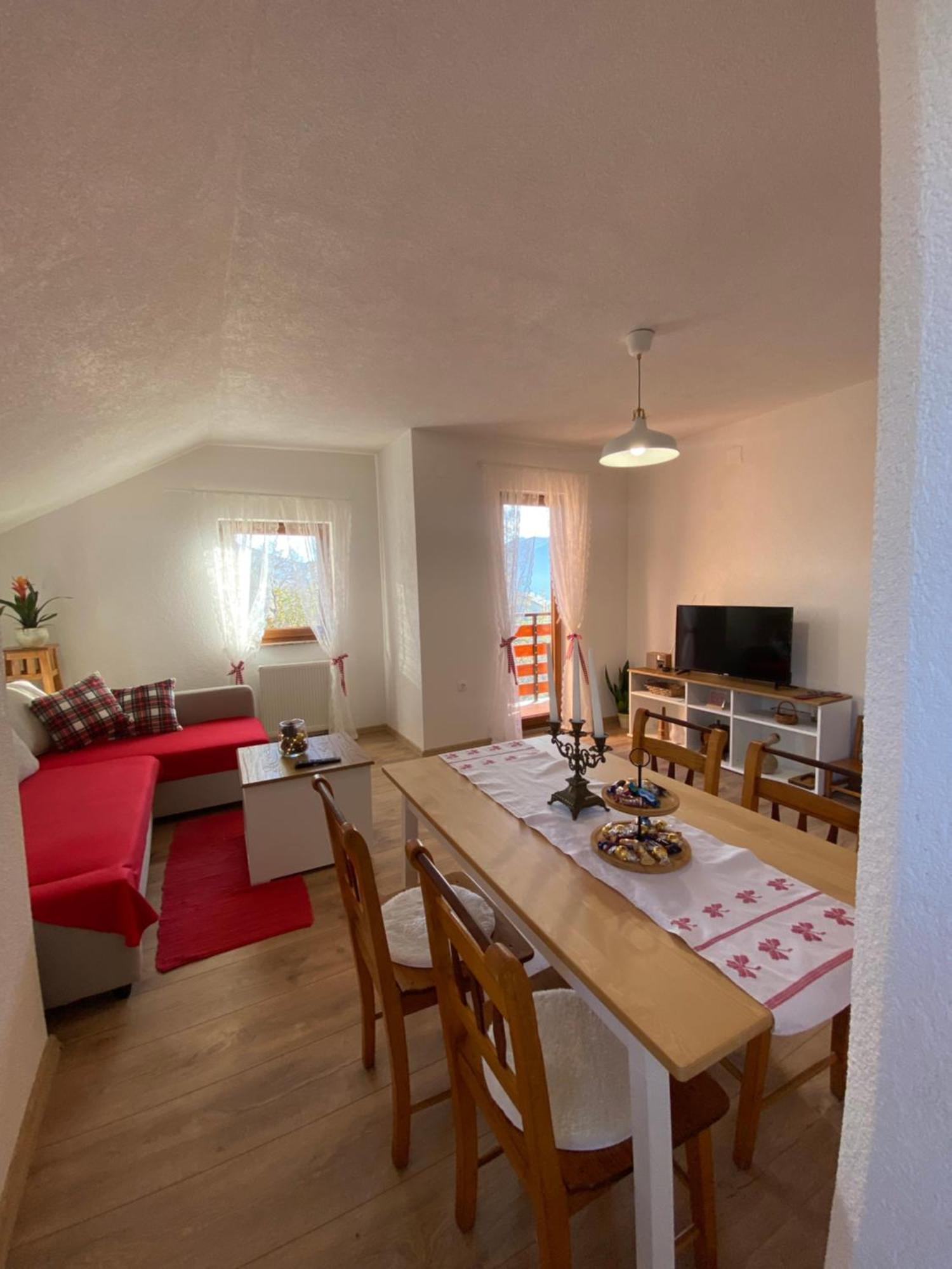 Apartman Kremen Kuterevo Ngoại thất bức ảnh